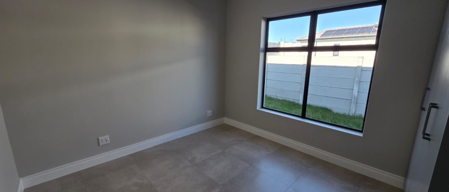 To Let 3 Bedroom Property for Rent in Haasendal Western Cape